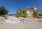 Chalet independiente con terreno en venta en la España, Lorca, ref: TR147955 foto
