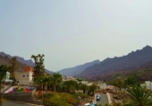 Дом с участком на продажу в городе Playa de Mogán Фото