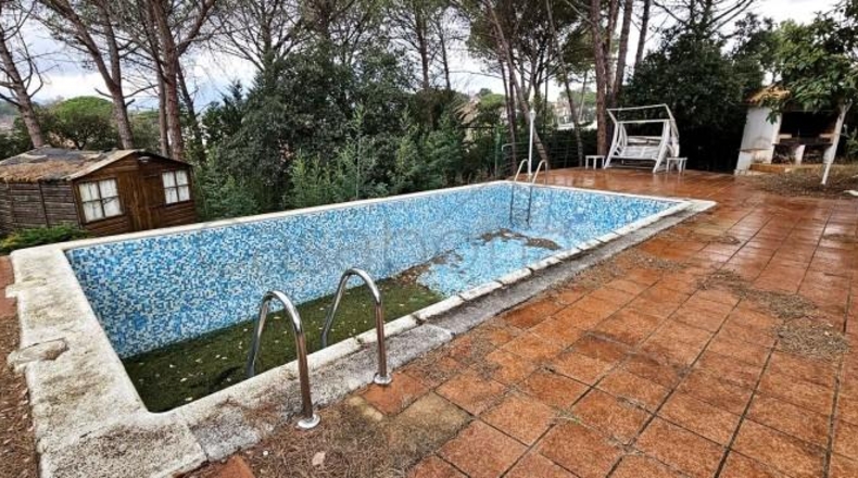 Gerona - Санта-Колома-де-Фарнерс - 3891m2