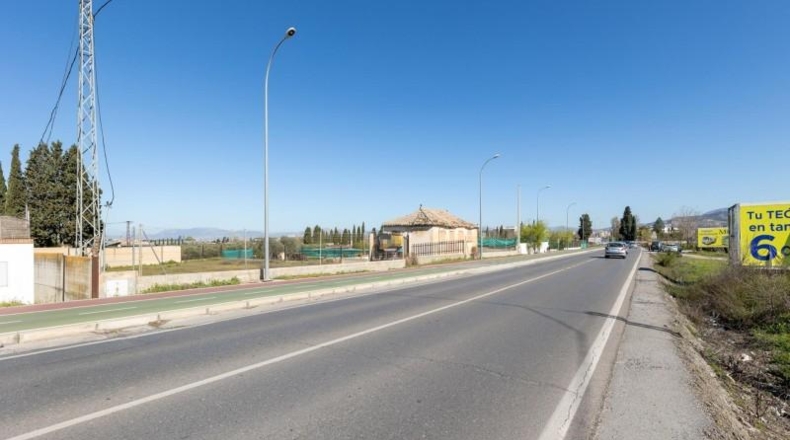Гранада - La Zubia - 2420m2
