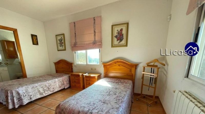 València - Puebla de Vallbona - 1707m2