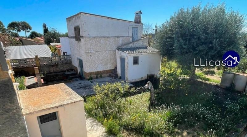 València - Puebla de Vallbona - 1707m2