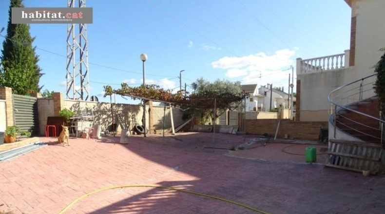 Barcelona - Canyelles - 618m2