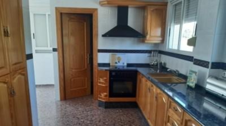 Alicante - Monóvar - 790m2
