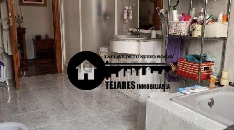 Albacete - Albacete - 1100m2