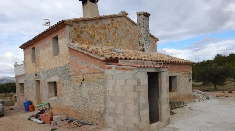 Tarragona - Tivissa - 82800m2