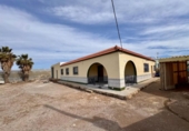 Chalet independiente con terreno en venta en la España, Huércal de Almería, ref: TR240176 foto