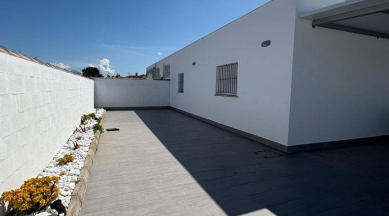 Cadiz - Chiclana de la Frontera - 2000m2