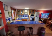 Chalet independiente con terreno en venta en la España, Valverde de la Virgen, ref: TR281864 foto