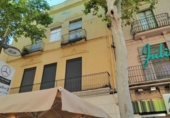 Городская земля под застройку на продажу у города Vilanova i la Geltrú Фото