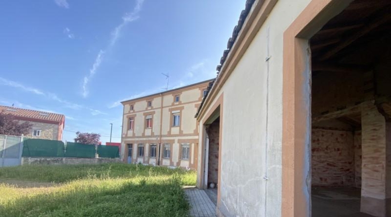 Burgos - Burgos - 2000m2