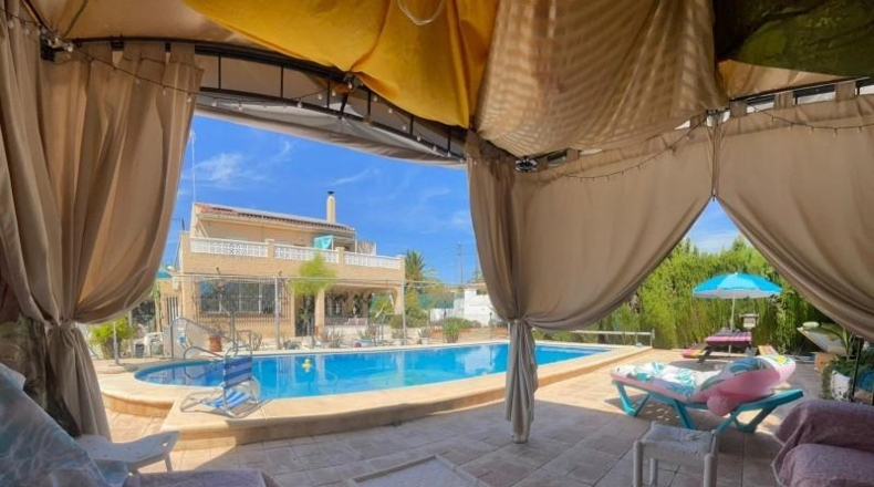 Alicante - Busot - 900m2