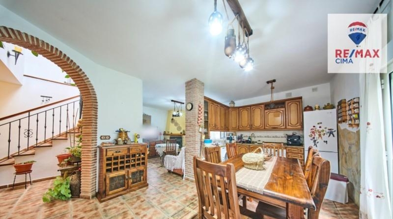 Granada - Atarfe - 2492m2
