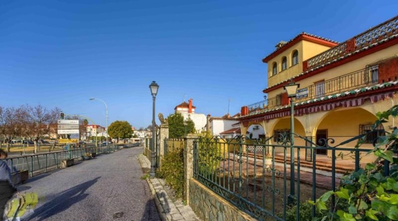Севилья - Sanlúcar la Mayor - 965m2