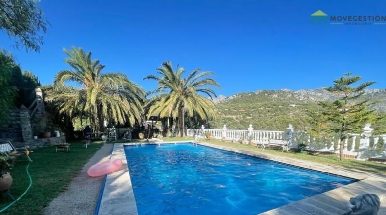 Cádiz - Benaocaz - 10600m2