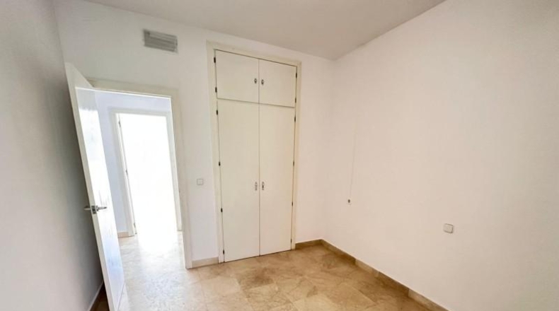 Sevilla - Almensilla - 886m2