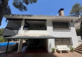 Xalet independent amb terreny en venda a la España, Almansa, ref.: TR166706 foto