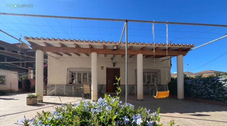 Almería - Cuevas del Almanzora - 1800m2