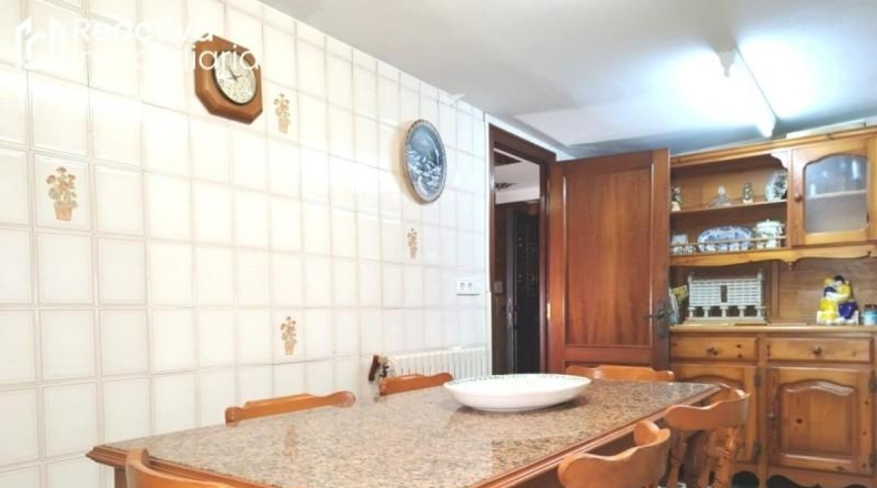 La Corunya - Santiago de Compostela - 405m2