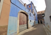 Дом с участком на продажу в городе el Vendrell Фото