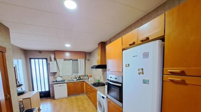 Валенсия - Alcira - 1638m2