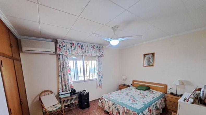 Валенсия - Alcira - 1638m2