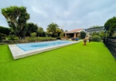 Chalet independiente con terreno en venta en la España, Casar de Cáceres, ref: TR353836 foto