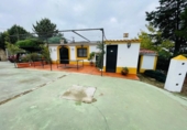 Chalet independiente con terreno en venta en la España, Casar de Cáceres, ref: TR353836 foto