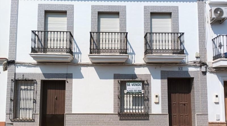 Huelva - San Juan del Puerto - 240m2