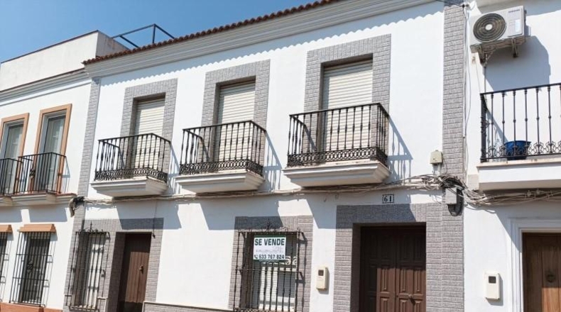 Huelva - San Juan del Puerto - 240m2