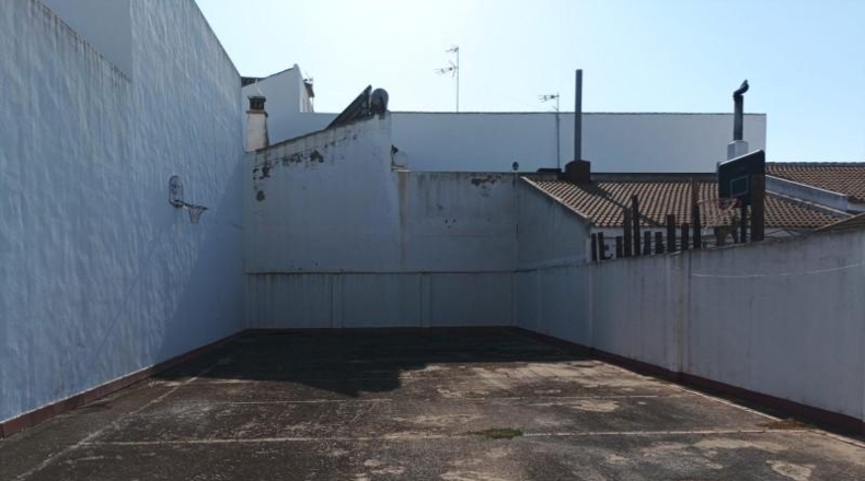 Huelva - San Juan del Puerto - 240m2