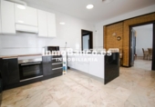 Chalet independiente con terreno en venta en la España, Chiva, ref: TR311562 foto