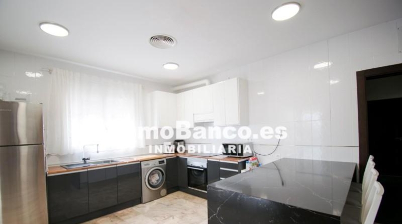 Valencia - Chiva - 670m2