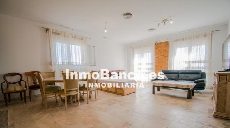 Valencia - Chiva - 670m2