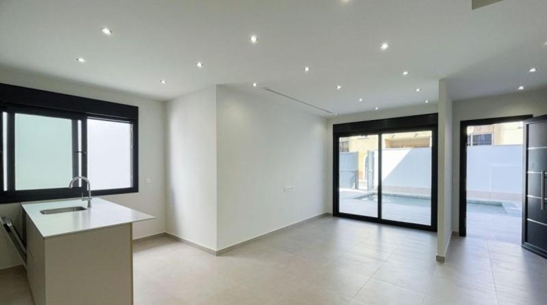 Alicante - Almoradí - 210m2