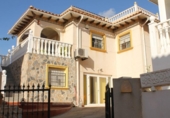 Chalet independiente con terreno en venta en la España, Orihuela, ref: TR241313 foto