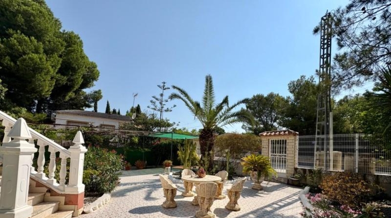 Múrcia - Molina de Segura - 1600m2