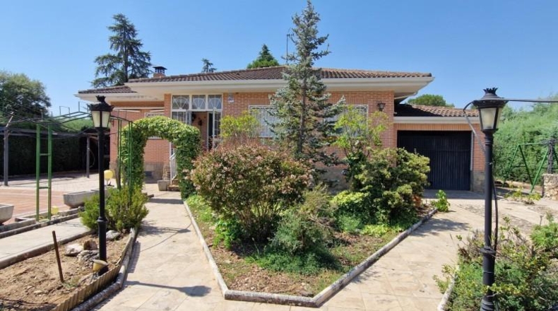 Comunidad de Madrid - Nuevo Baztán - 922m2