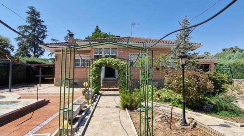 Comunidad de Madrid - Nuevo Baztán - 922m2