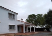 Xalet independent amb terreny en venda a la España, Lucena, ref.: TR242298 foto