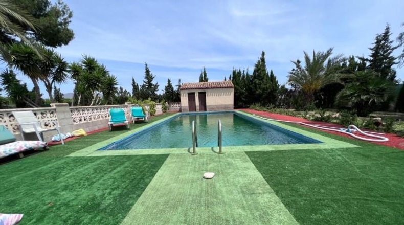 Alicante - Novelda - 5500m2