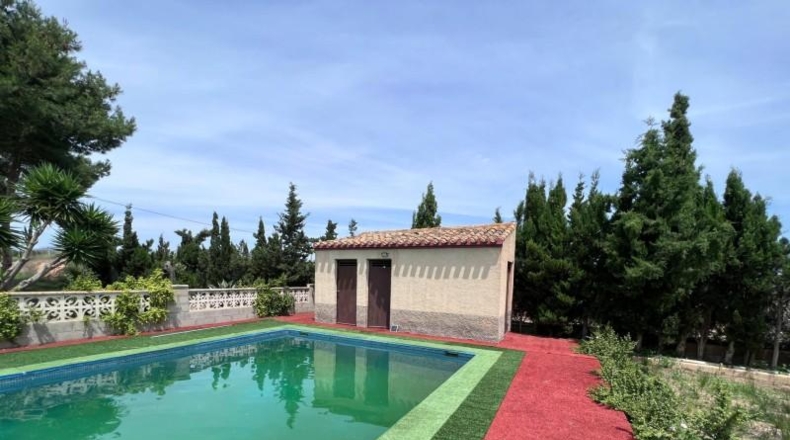 Alicante - Novelda - 5500m2