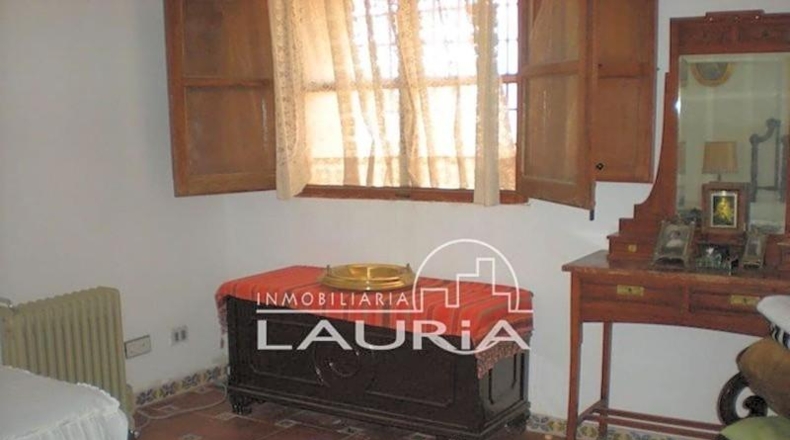 Valencia - Alpuente - 400m2