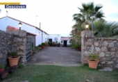 Xalet independent amb terreny en venda a la España, Valencia de Alcántara, ref.: TR134251 foto