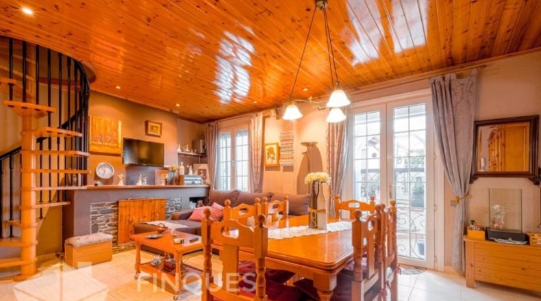 Barcelona - Sant Feliu de Codines - 231m2