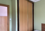 Отдельно стоящий дом с участком на продажу в городе Сантандер Фото