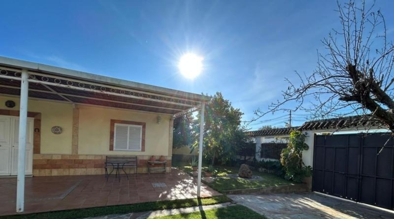 Sevilla - Dos Hermanas - 238m2