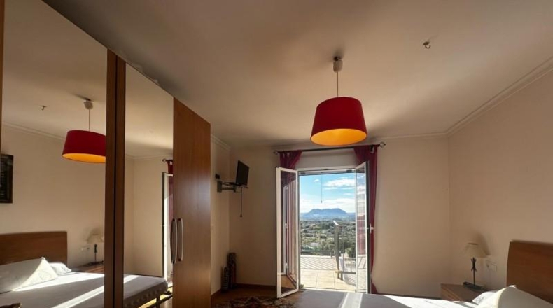 Alicante - Sant Vicent del Raspeig - 184m2