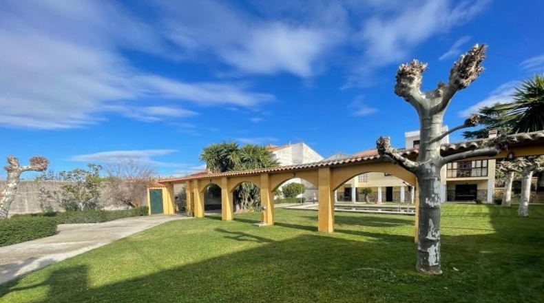 Cáceres - Torrecillas de la Tiesa - 1350m2