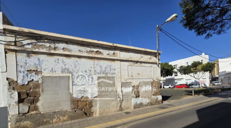 Las Palmas - Arrecife - 673m2